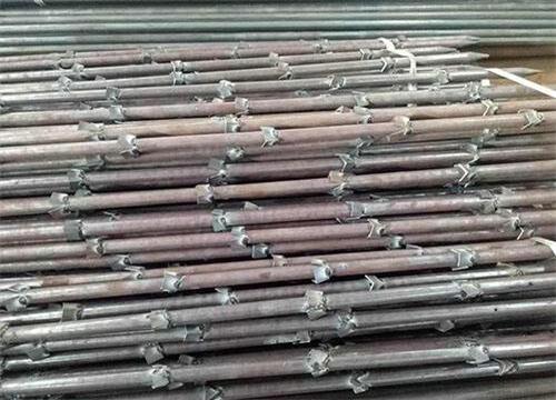 山阴隧道钢花管